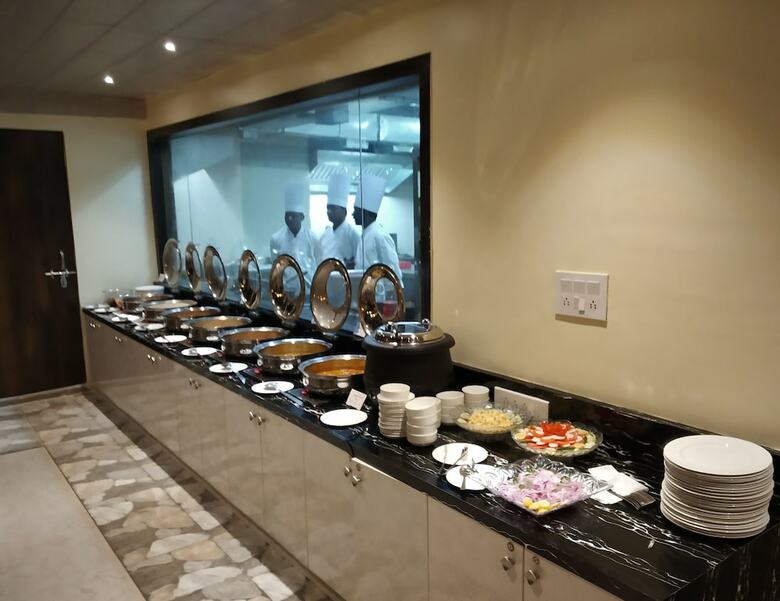 Hotel Shivoy Grand