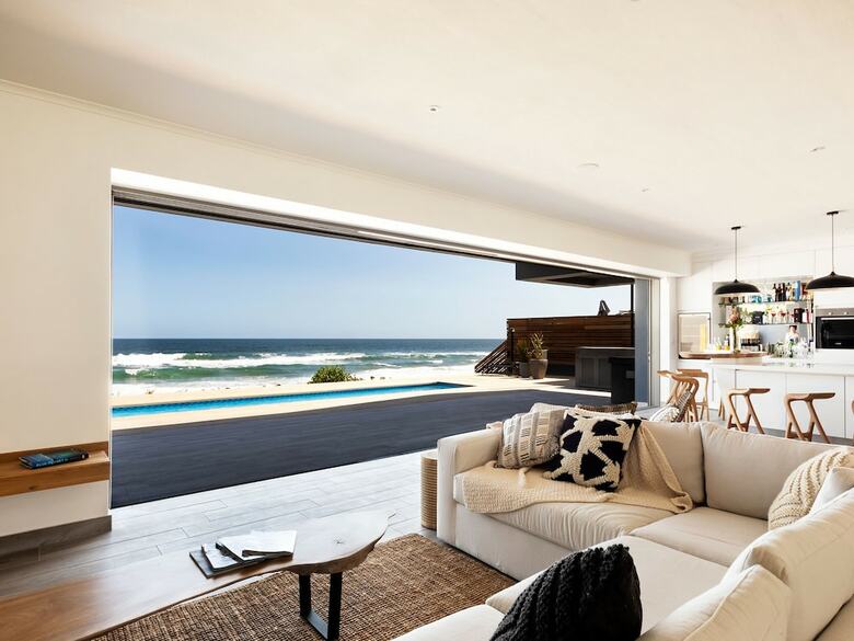 Hotel Escape To The Beach