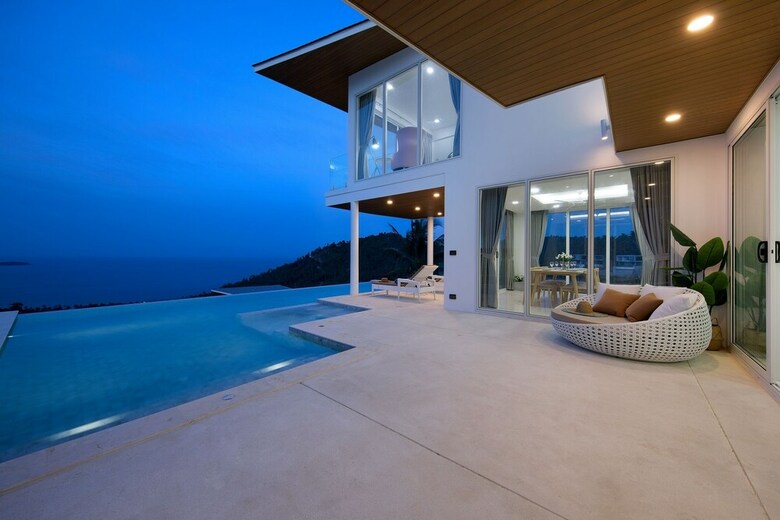 4 Bedrooms Sea View Villa Galaxy