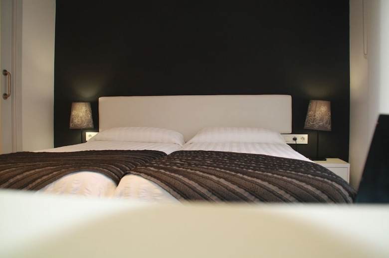 Hostal Somnis&arrels
