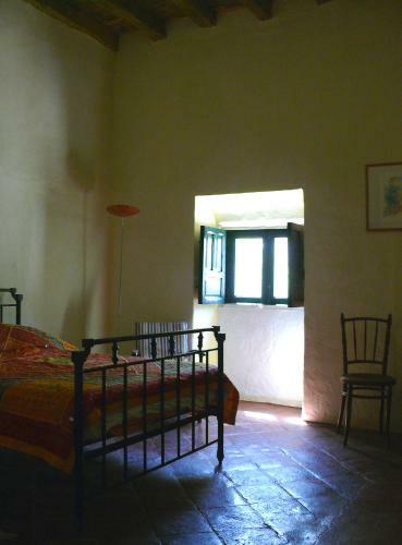 Hostal Vi�a Y Rosales