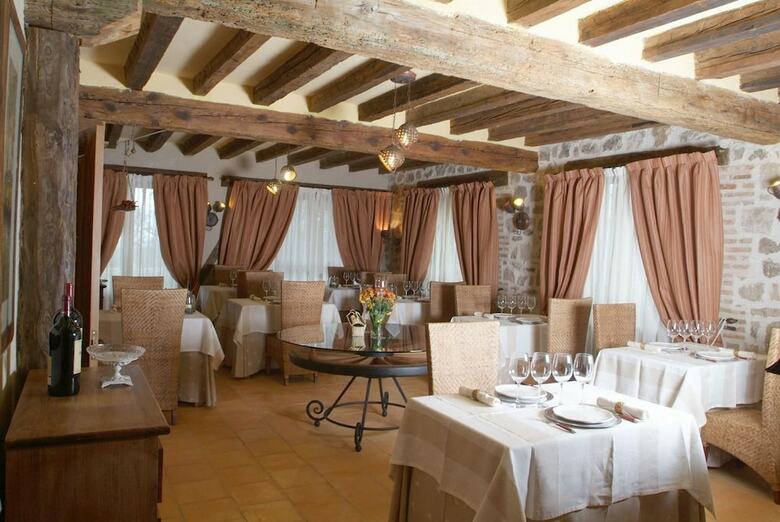 Hostal Posada Fuenteplateada