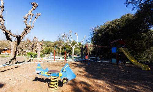 Camping Esponell�