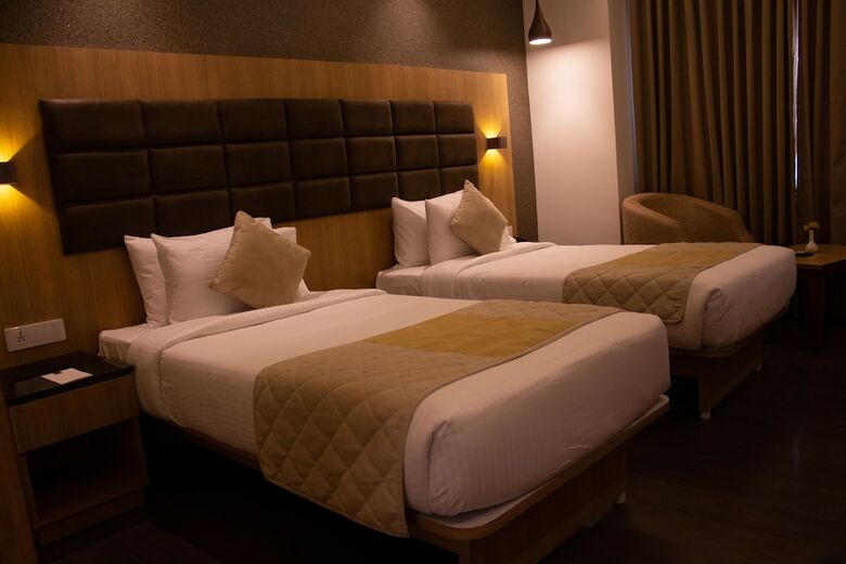 Shivas Galaxy Hotel
