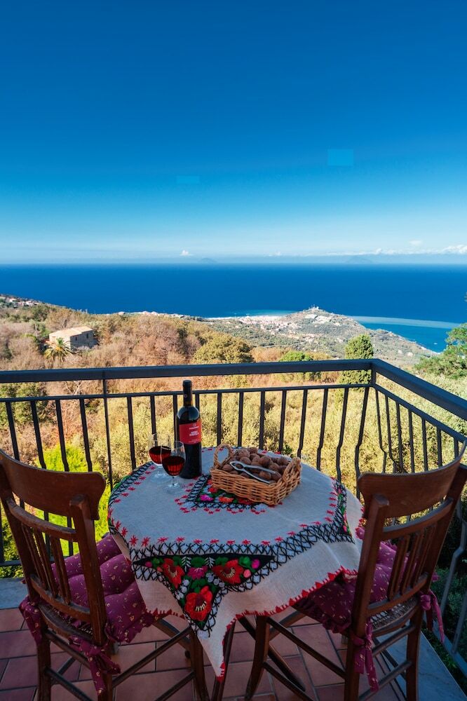 Cresta Panoramic Apartments