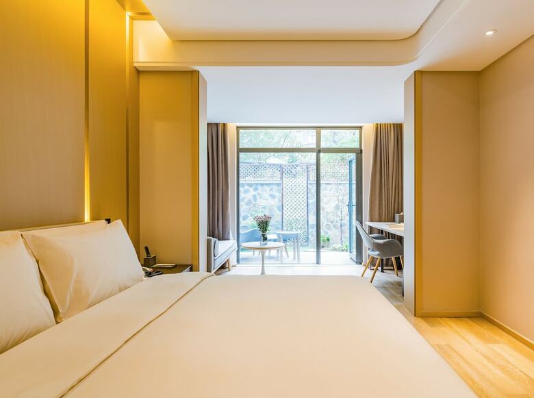 Atour Hotel North High Speed Railway Station Xian