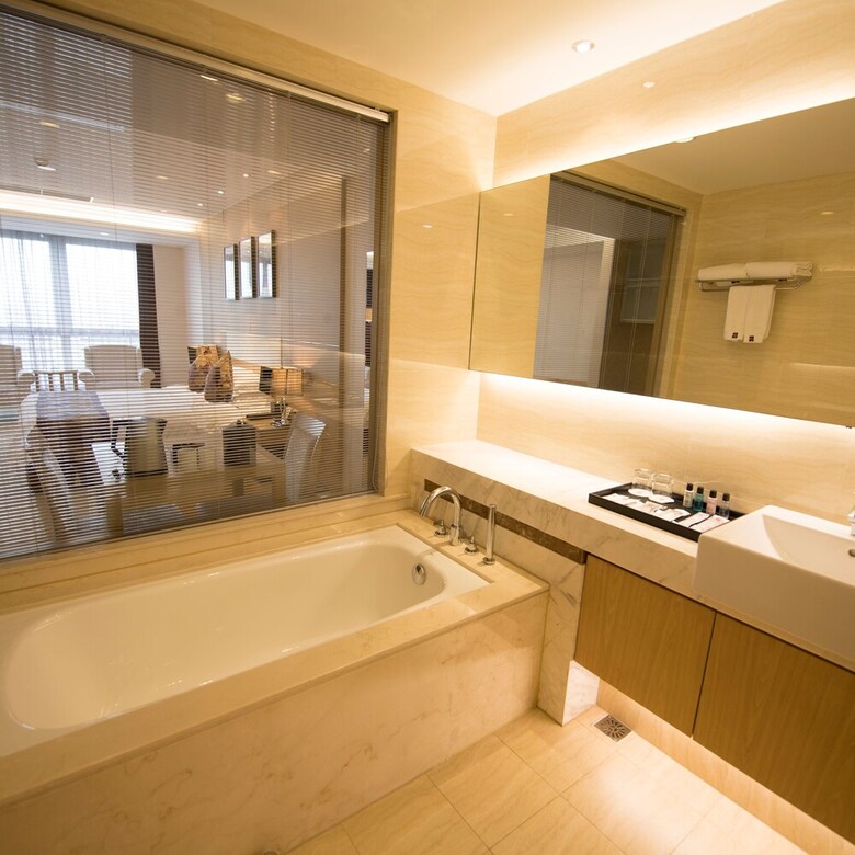Suzhou Sun Plaza Hotel