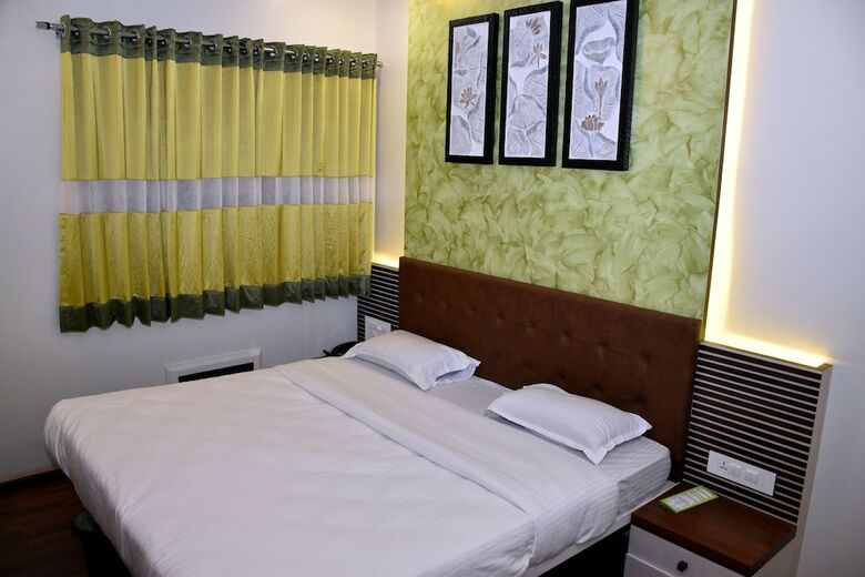 Hotel Sai Palace