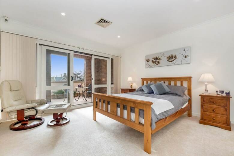 Adelaide 3 Bedroom Luxurious Home