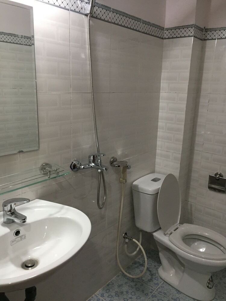 B Stay Hotel