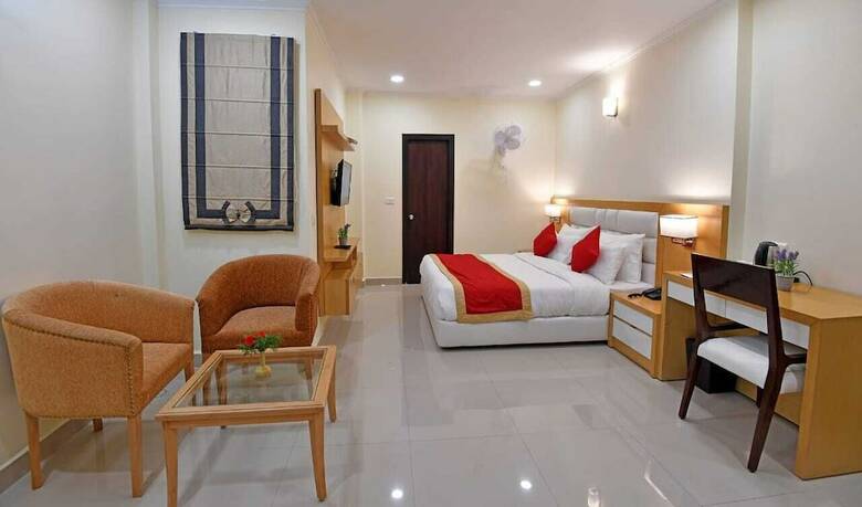 Hotel Clarks Residences Bhowali