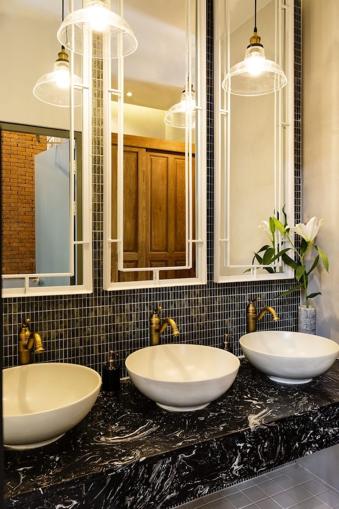 Hostal Khunluang Hostel - Adults Only