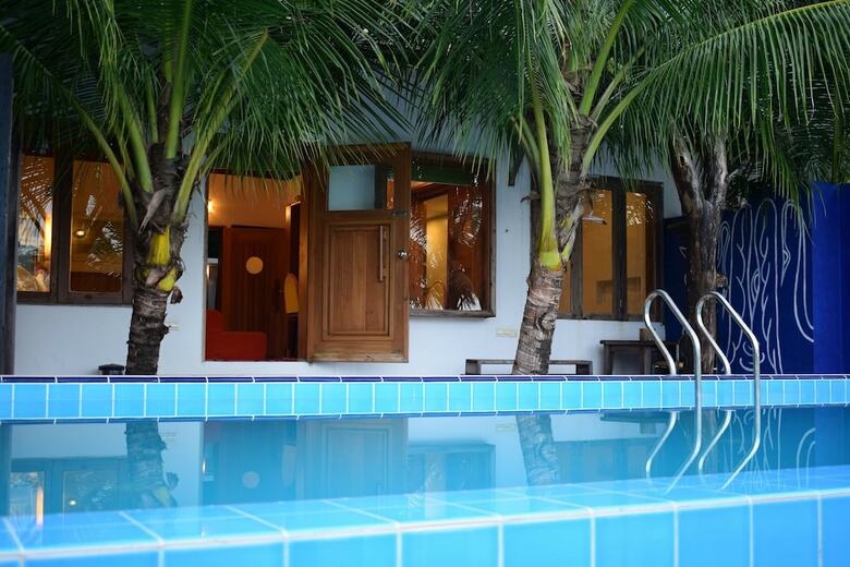 Hotel Mermaid Beach Resort