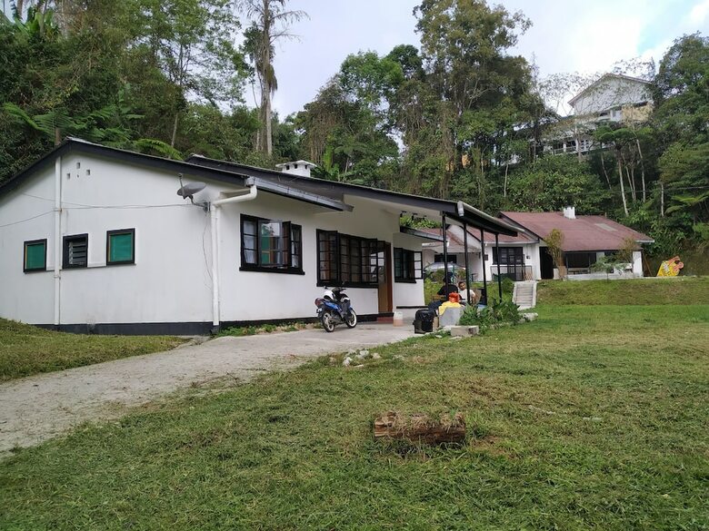 Hostal Garden Guest House
