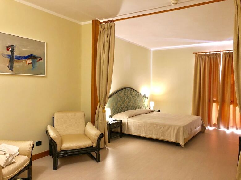 Bed & Breakfast Arthotel Gabbiano Azzurro Due