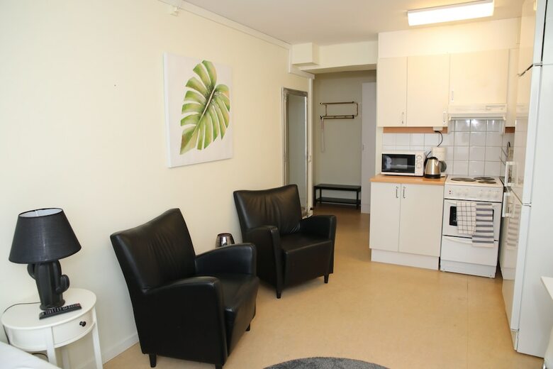 Fastliving Apartment Hotel