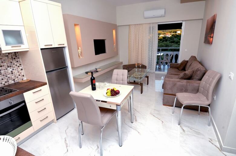 Apartamentos Stefanos Resort