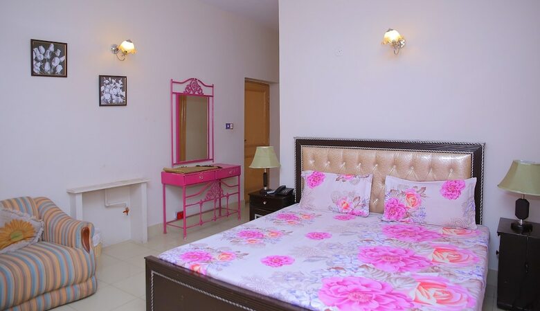 Hotel Shawnze House
