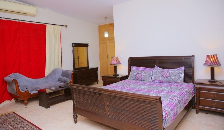 Hotel Shawnze House