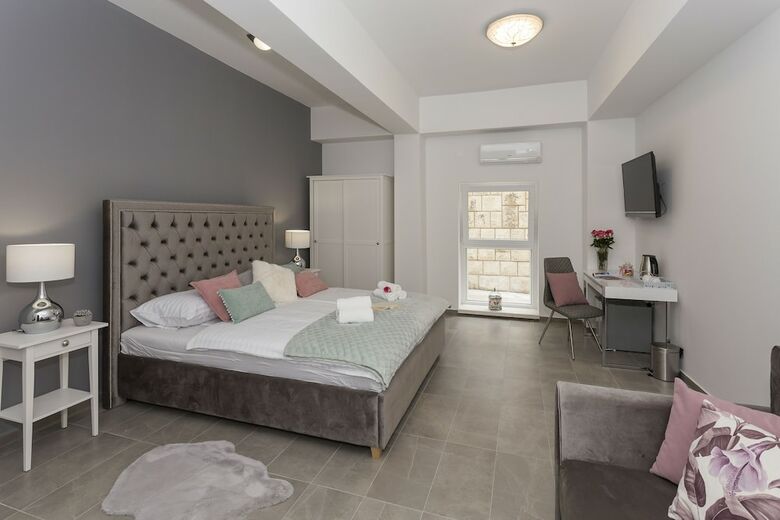 Hotel Luxury Rooms Saint Jacob