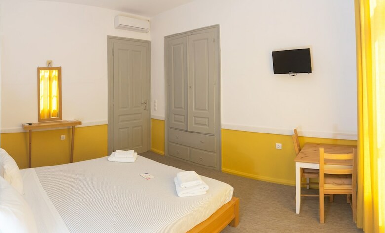 Hotel Douskos Guesthouse