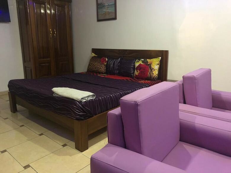 Hotel Rond Point 6 Suite