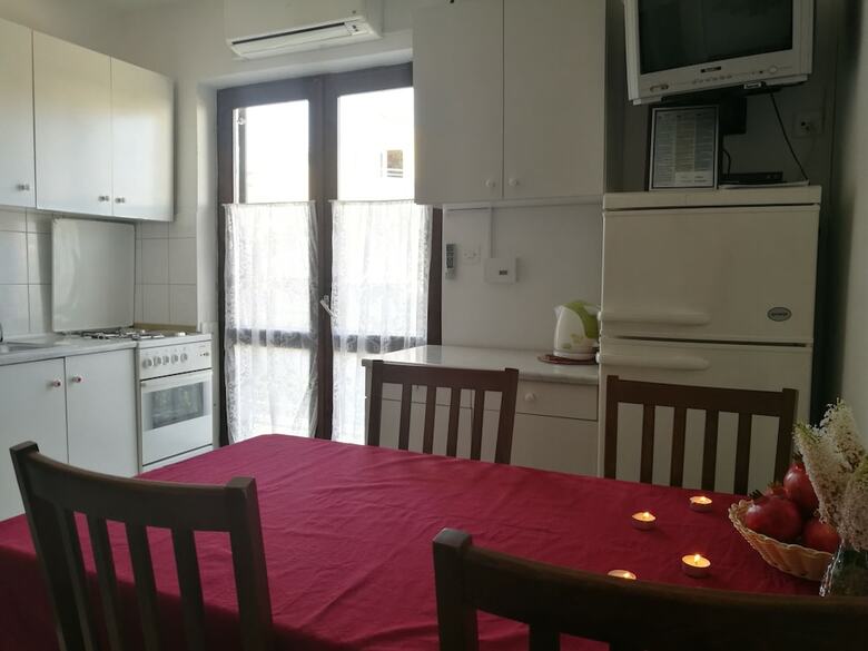 Apartmani Kr?elj