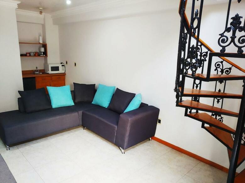 Hotel New Suite Sevilla