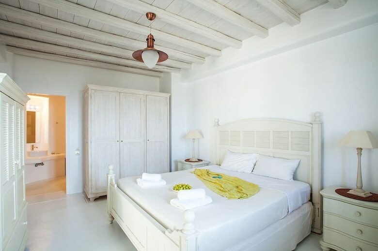 Villa Rafaella By The Pearls Collection