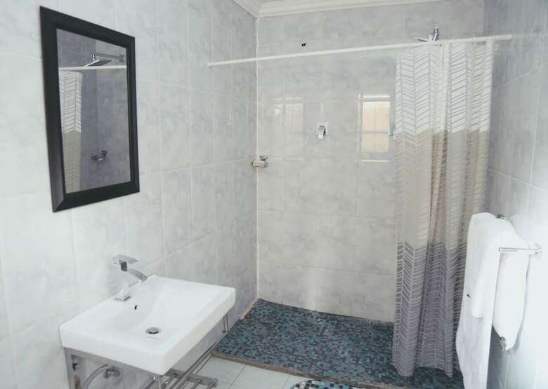 Hotel Denver Echo- Executive Guest House