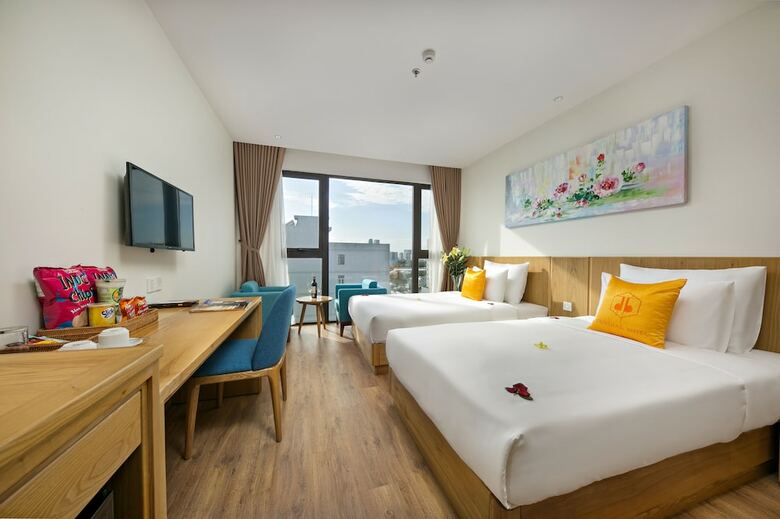 Cordial Hotel