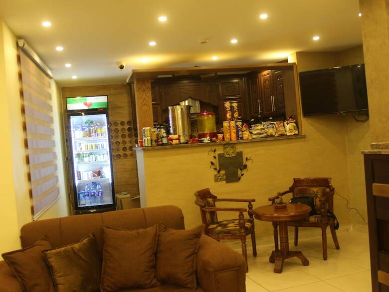 Shaqilath Hotel