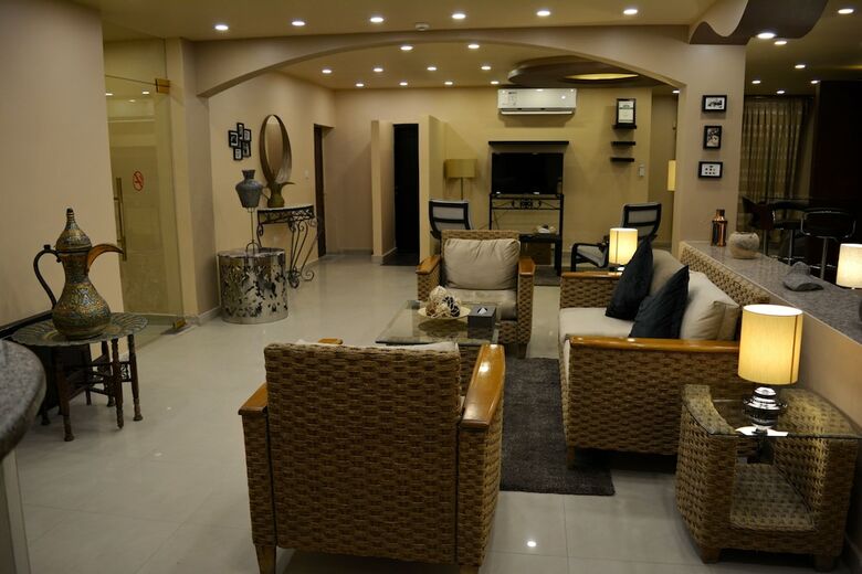 Ata Ali Hotel