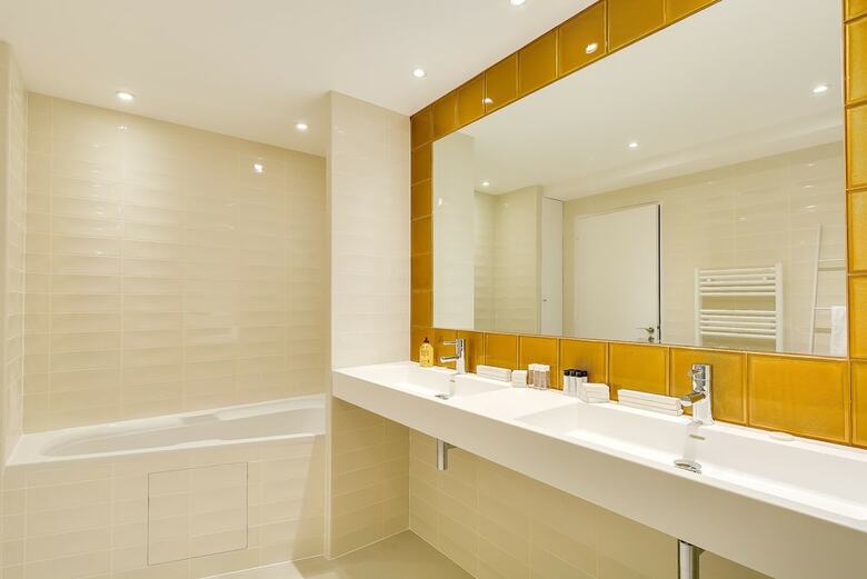 Le Vaugirard - 3 Bedrooms Apartment