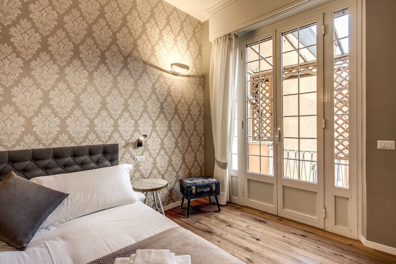 Bed & Breakfast Elysium Suites