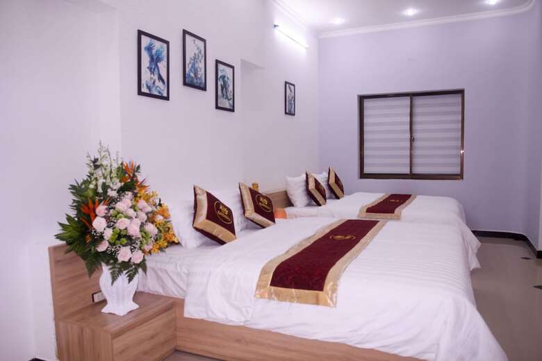 Hotel Shjmily House