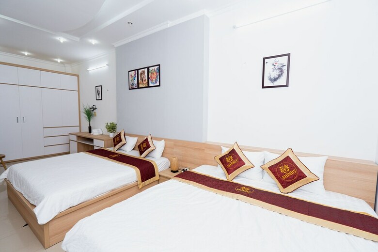 Hotel Shjmily House