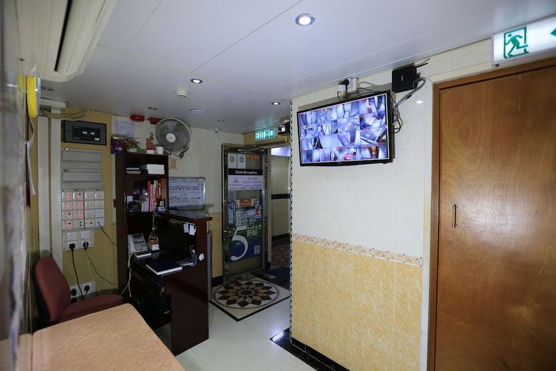 Hotel Everest Hostel Block E
