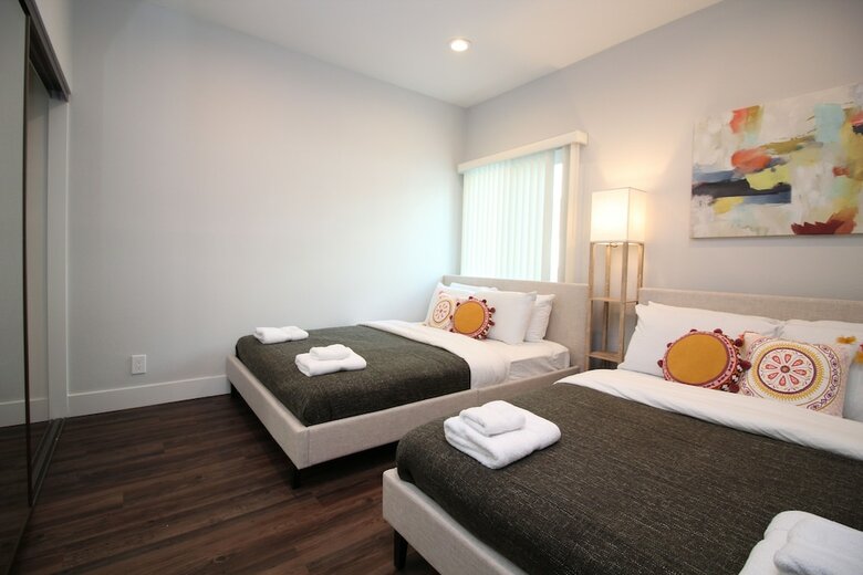 Apartamentos La Westwood Deluxe Suites