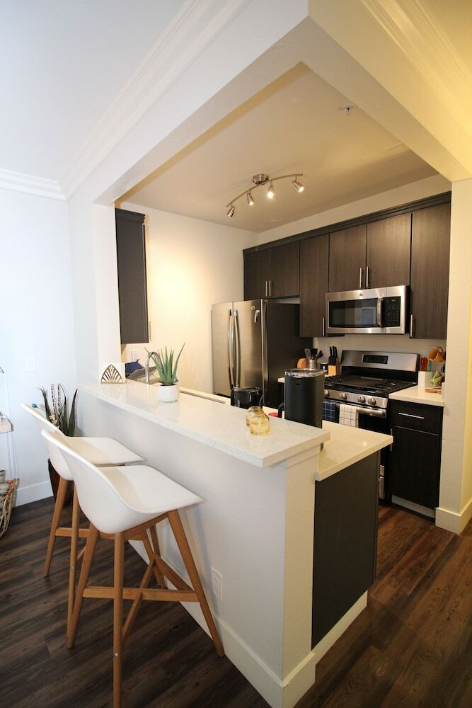 Apartamentos La Westwood Deluxe Suites