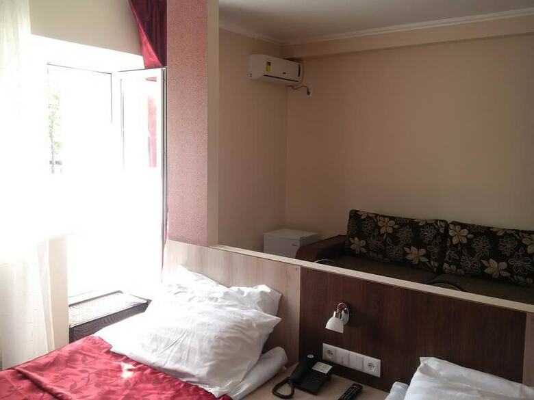 Bed & Breakfast Mini Hotel Ulpan