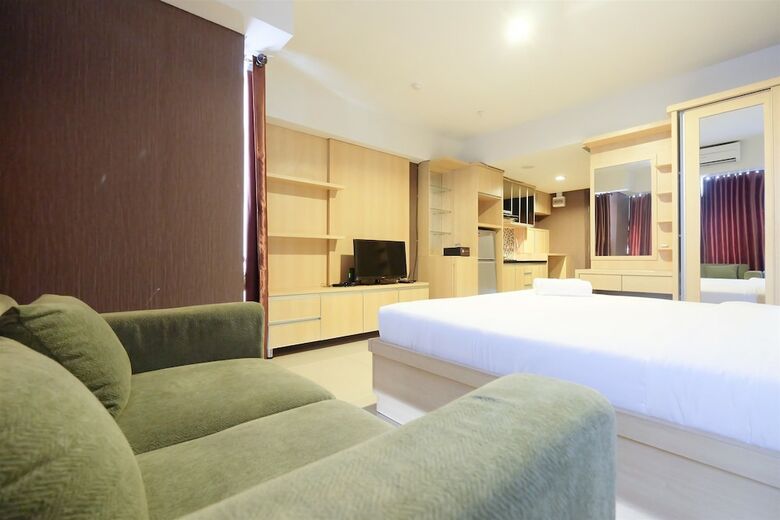 Comfortable And Modern Studio Apartment Near Cawang And Mt Haryono