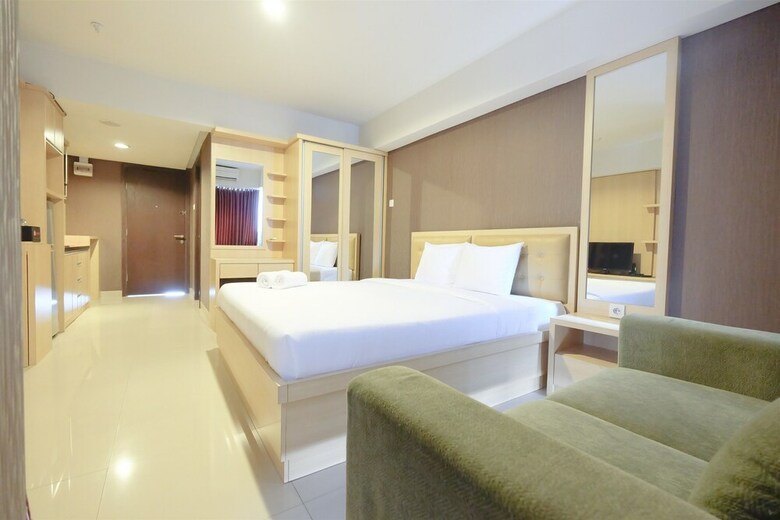 Comfortable And Modern Studio Apartment Near Cawang And Mt Haryono