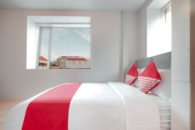 Hotel Oyo 208 G House