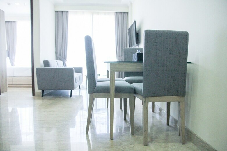 Affordable 2br Apartment @ Menteng Park