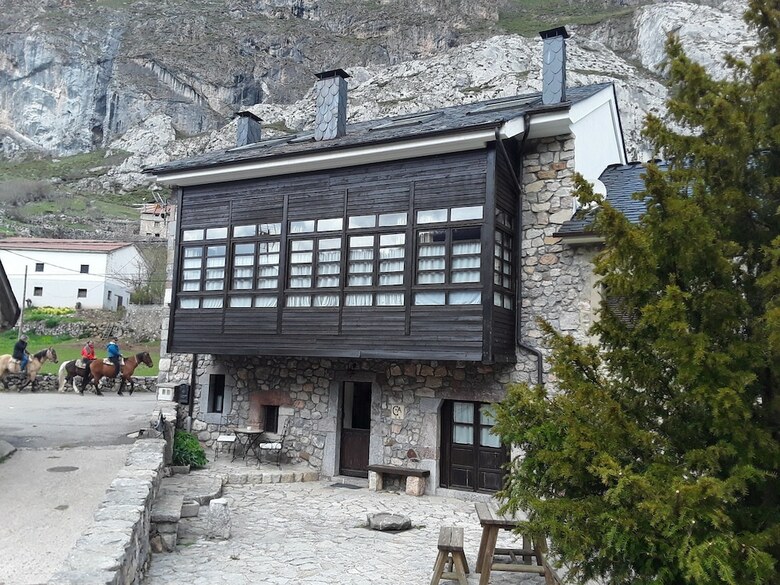 Hotel La Corona Del Auteiro