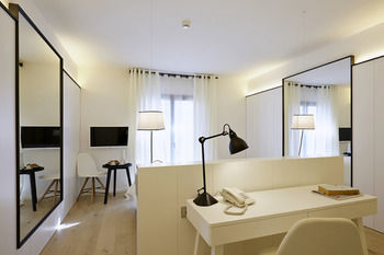 Hotel Mas Lazuli