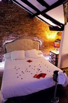 Hostal La Vi�a