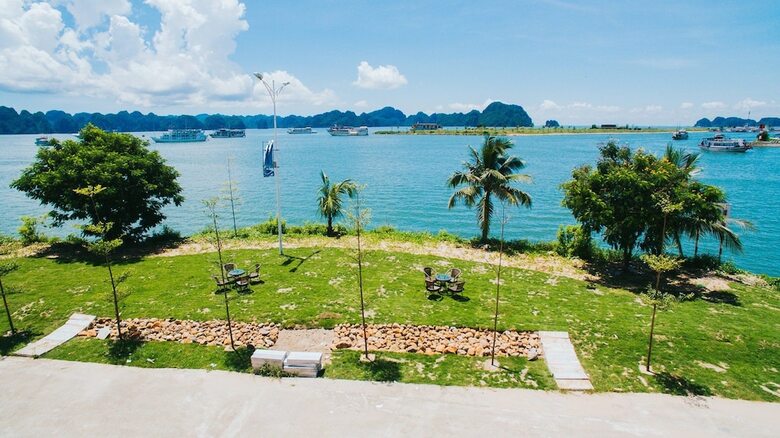 Sun Bay Hotel