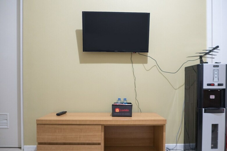 Apartamentos Comfy 2br With Sofa Bed At Parahyangan Residence